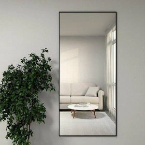 Зеркала в алюминиевых рамах